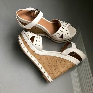 Sandals/  brand call it SPRING